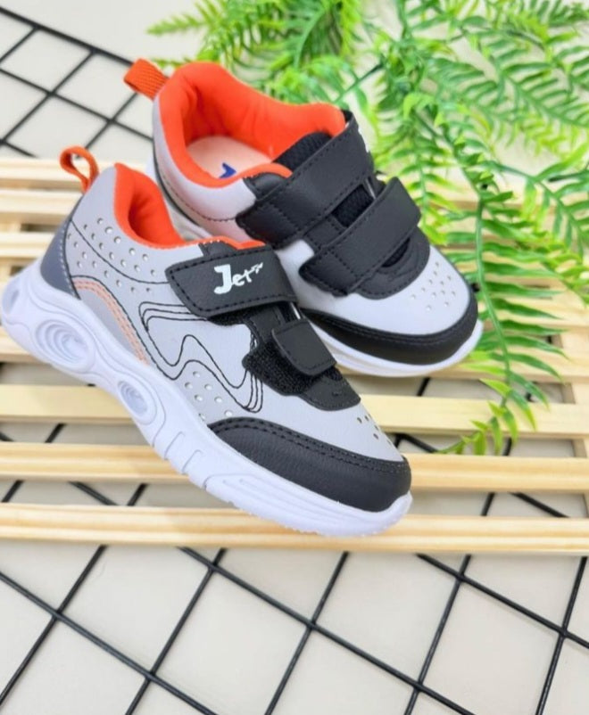 Tenis